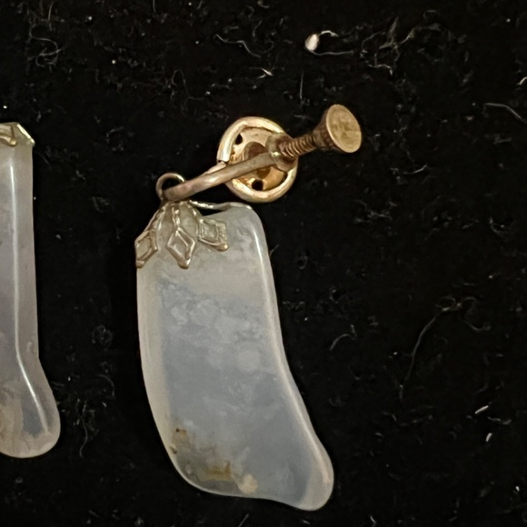 Vintage Sterling Silver Screw-Back Earrings with White Blue Agate Stones - Picture 3 of 3